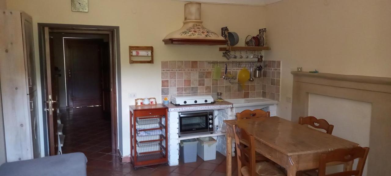 Azienda Agrituristica La Torretta 토코 다 카사우리아 외부 사진