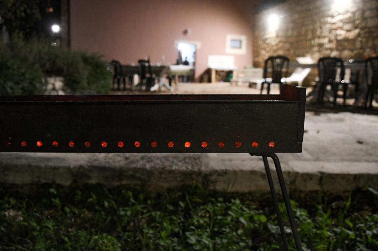 Azienda Agrituristica La Torretta 토코 다 카사우리아 외부 사진